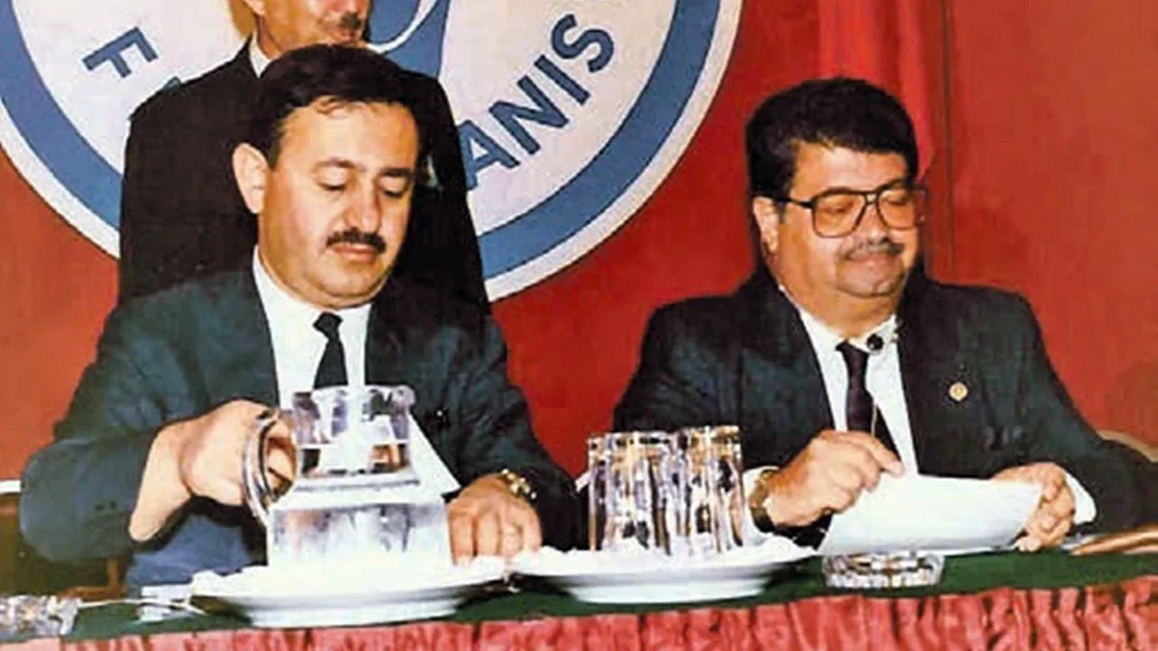Türk Siyasetinin ve Ekonomik Dönüşümün Vizyoner Bakanı: Hüsnü Doğan Kimdir, Aslen Nerelidir?