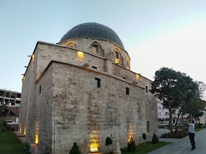 Taşhoron Kilisesi(Surp Yerrortutyun)) 2. fotoğraf